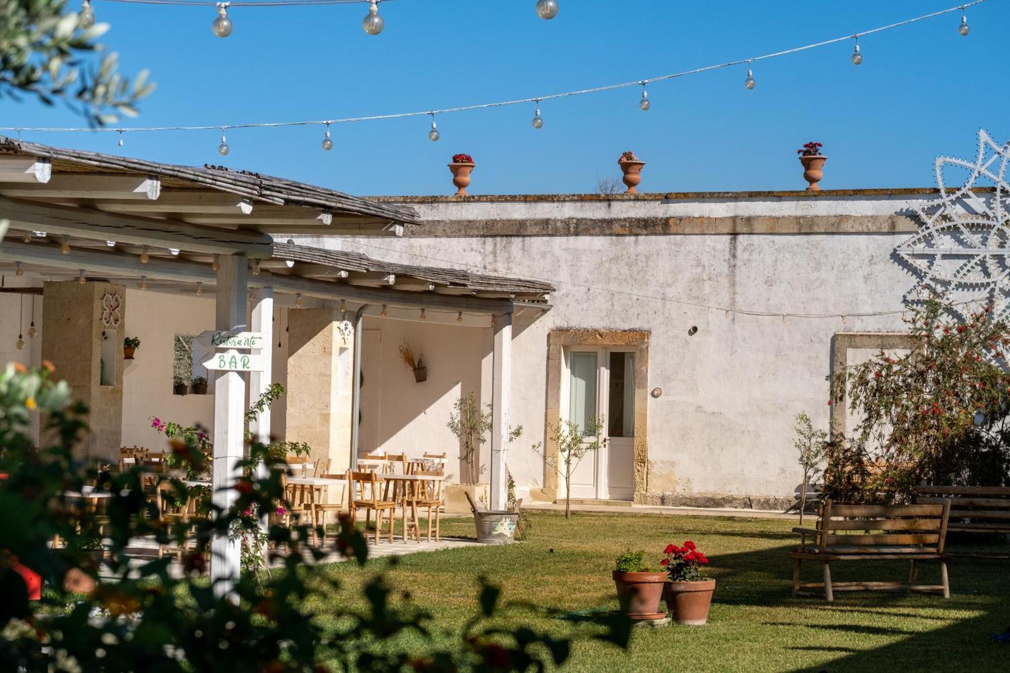 Masseria Rauccio Torre dell'Orso Bagian luar foto